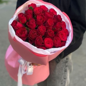 Букет "Эсса" 25 красных роз Кения (60 см) в Егорьевске