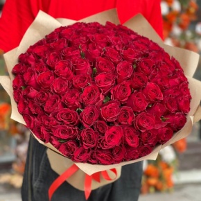 Букет 101 красная роза Кения (50 см) в Егорьевске