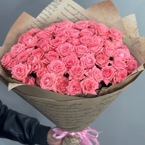 Букет из 15 кустовых коралловых роз (60 см) в Егорьевске