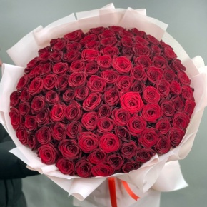 Букет "Париж" из 101 красной розы (60 см) в Егорьевске