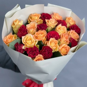 Букет "Прайм" из 25 роз Оранж и Эль Торо (50 см) в Егорьевске