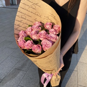 Букет из 15 роз Меритим в крафте (60 см) в Егорьевске