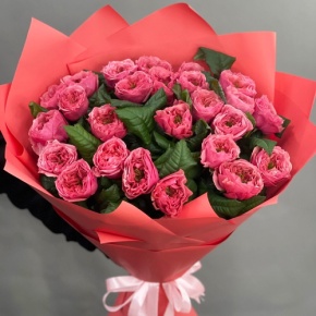 Букет из 25 махровых пионовидных роз Риджентс парк  (70 см) в Егорьевске