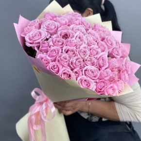 Букет из 51 пастельной розы Аваланж (60 см) в Егорьевске