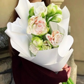 Букет из 5 амариллисов в Егорьевске