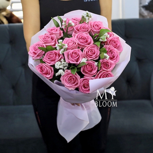 Букет из 21 розовой розы Аква (50 см) в Егорьевске