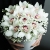 Композиция в шляпной коробке из белых орхидей и гипсофилы в Егорьевске Композиция в шляпной коробке из белых орхидей и гипсофилы в Егорьевске