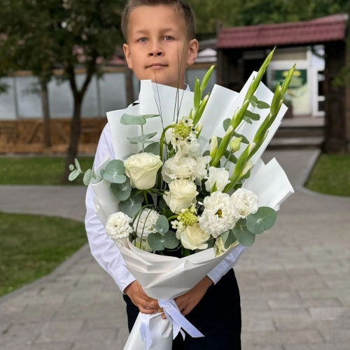 Букет на 1 сентября с гладиолусами, розами, эустомой и орнитогалумом в Егорьевске